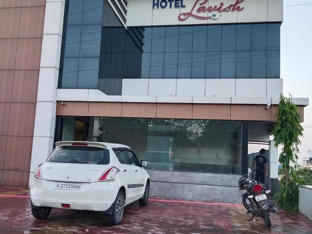 Jmc Hotel Lavish Akolia Eksteriør billede